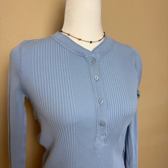 Aerie Sky Blue Ribbed Long Sleeve Tee Size Medium - Picture 2 of 7